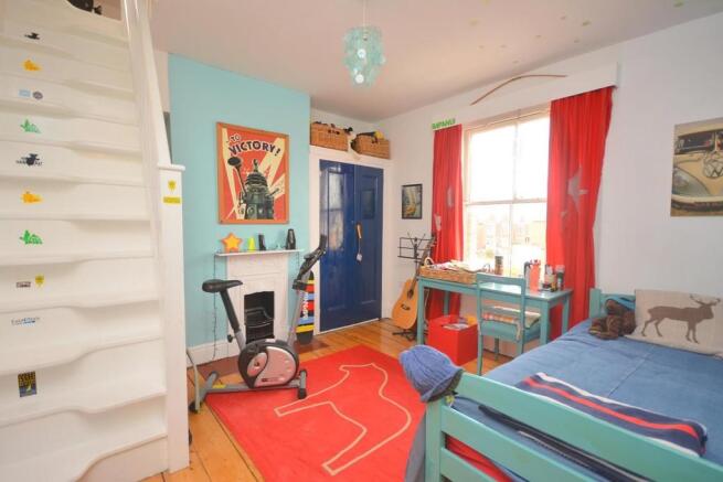 Photo 6