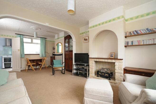 Living/Dining Room