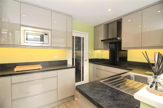 Fitted Kitchen