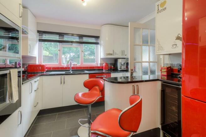 Kitchen-breakfast room.jpg