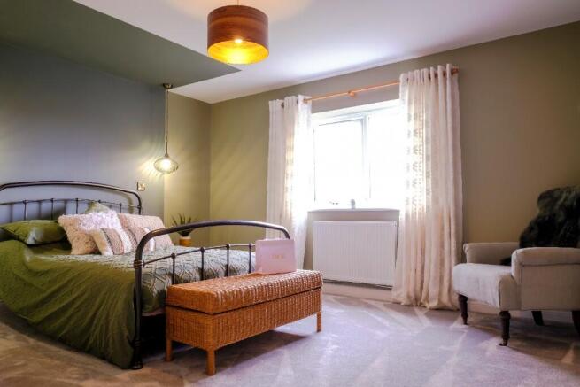 Show Home Image