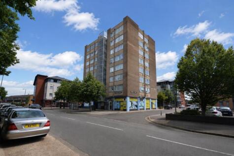 Bishopsfield Road, Fareham