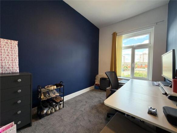 2 bed Terraced for sale Image 5