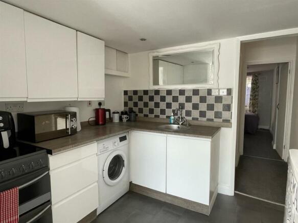 Kitchen,.jpg