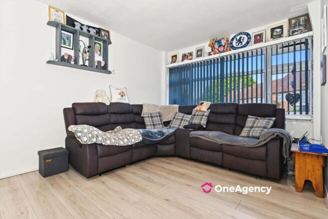 Wrenbury Crescent, Berry Hill, Stoke-on-Trent, ST2 photo 4