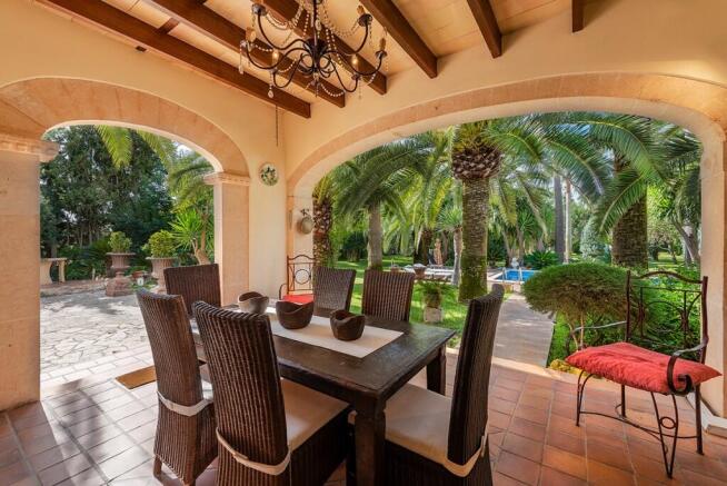 Covered Terrace (1)