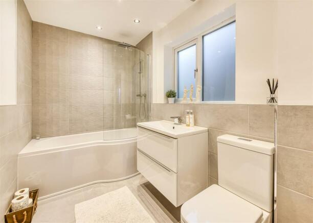 Waterford-bathroom.jpg