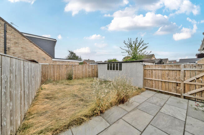 4 bed Bungalow for sale Image 10