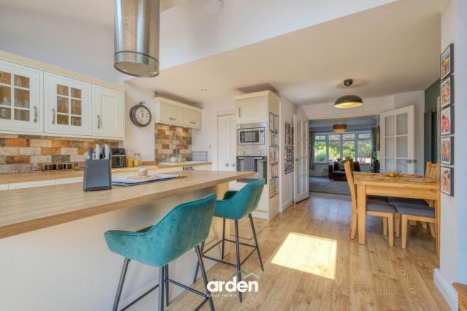 Kitchen/Dining