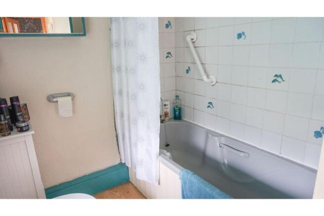 Photo 10