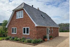 9, Saxon Leas, Salisbury SP5 1RN