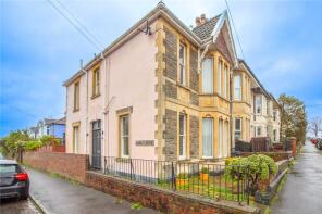 30, Court Road, Horfield, Bristol BS7 0BT