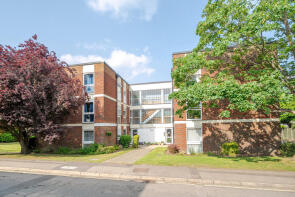 1, Madeira Crescent, West Byfleet KT14 6BJ