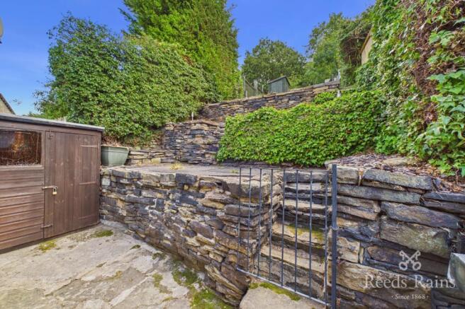 2 bed Terraced for sale Image 11