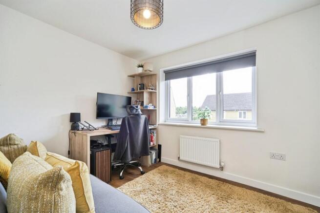 2 bed Semi-Detached for sale Image 10