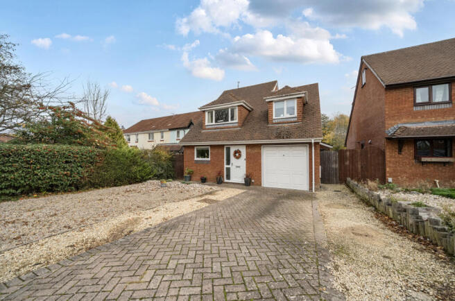 1373328-2-690895d...