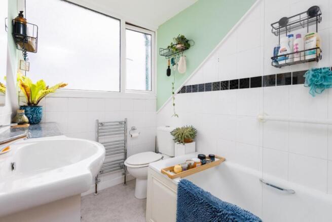 Flat 5 Lovelinch Gardens-6.jpg