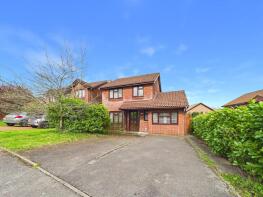 2, Caer Newydd, Brackla, Bridgend CF31 2JZ