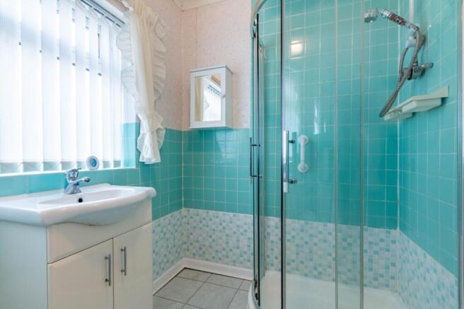 3 bed Bungalow for sale Image 10