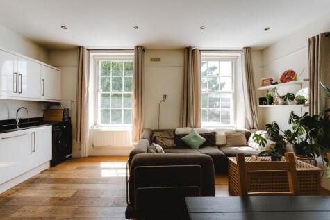 Lower Clapton Road, Hackney, London E5