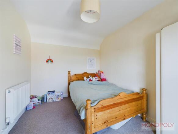 CAM01943G0-PR0308-STILL019.jpg