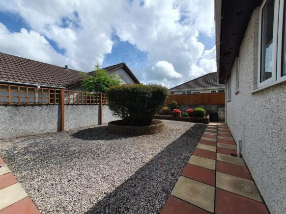 Front Garden/Additional Parking