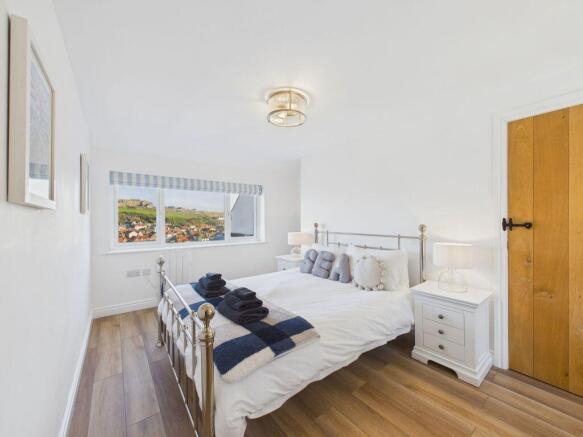 2 bed Cottage for sale Image 10