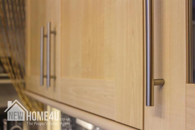 KITCHEN: