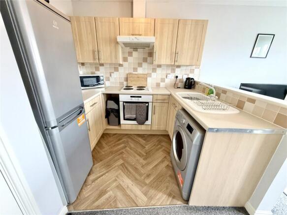 Foster Court, Highbridge, Somerset, TA9 photo 4
