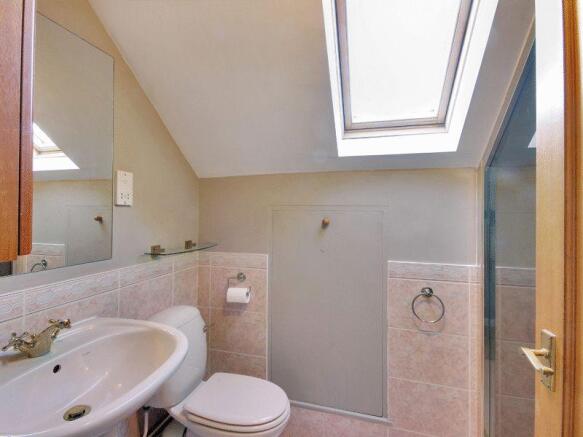 Master Ensuite