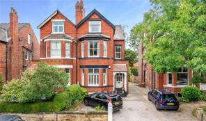 31, Lea Road, Heaton Moor, Stockport SK4 4JT