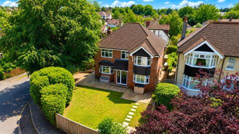 Carlisle Road, Tilehurst, Reading, Berkshire, RG31