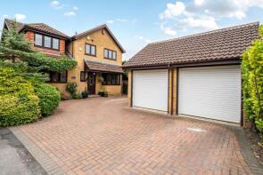 10, The Paddocks, Addlestone KT15 3LX