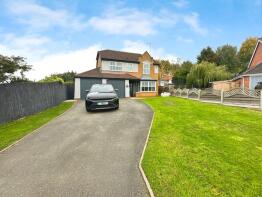 3, Kinver Road, Winshill, Burton-on-trent DE15 0AY