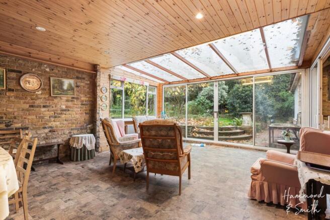 Entertaining Room