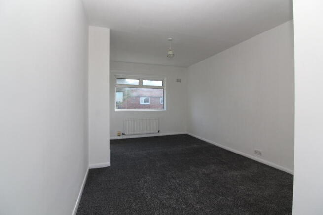 2 bed House to rent Image 9