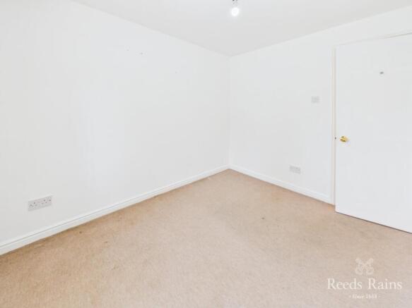 2 bed Apartment for sale Image 9