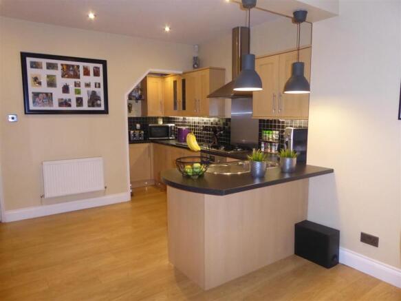 KITCHEN/DINER