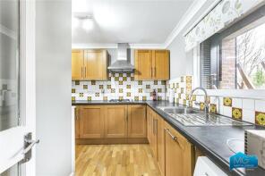 66, Old Farm Road, East Finchley, London N2 9RF