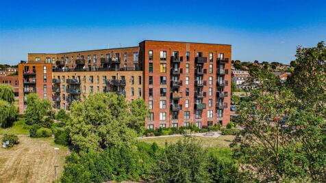 Dacorum Way, Hemel Hempstead, HP1