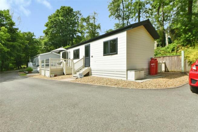 1 bed Detached for sale Image 4