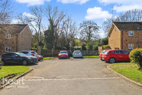 Downer Drive, RICKMANSWORTH