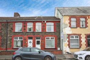25, Lawrence Street, Caerphilly CF83 3AJ