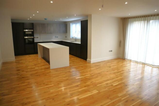 Kitchen/dining/family