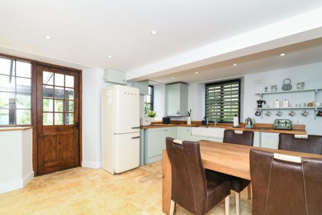 Dining Kitchen