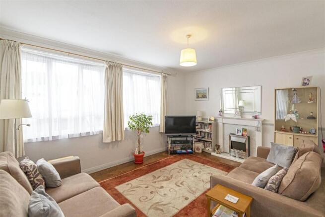 FRONT RECEPTION ROOM