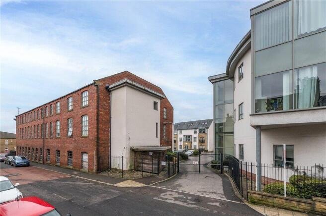 1 bed Apartment for sale Image 9