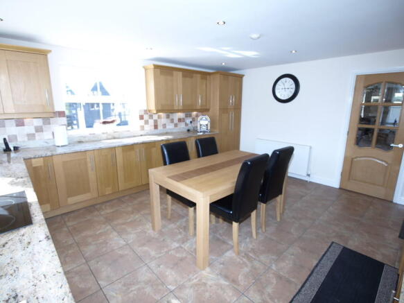 Dining kitchen