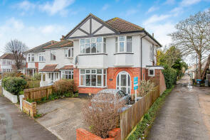 35, Danesbury Avenue, Bournemouth BH6 3AF