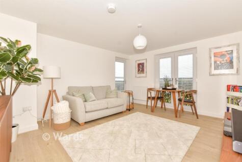 Dearman Crescent, Hythe, Kent